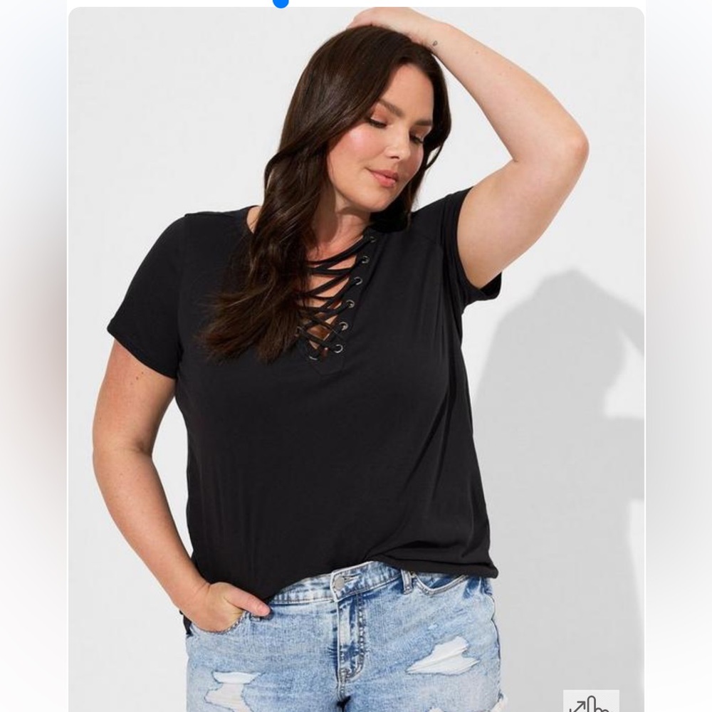 🖤 Torrid Vintage Cotton Jersey Crew Neck Lace Up Tee